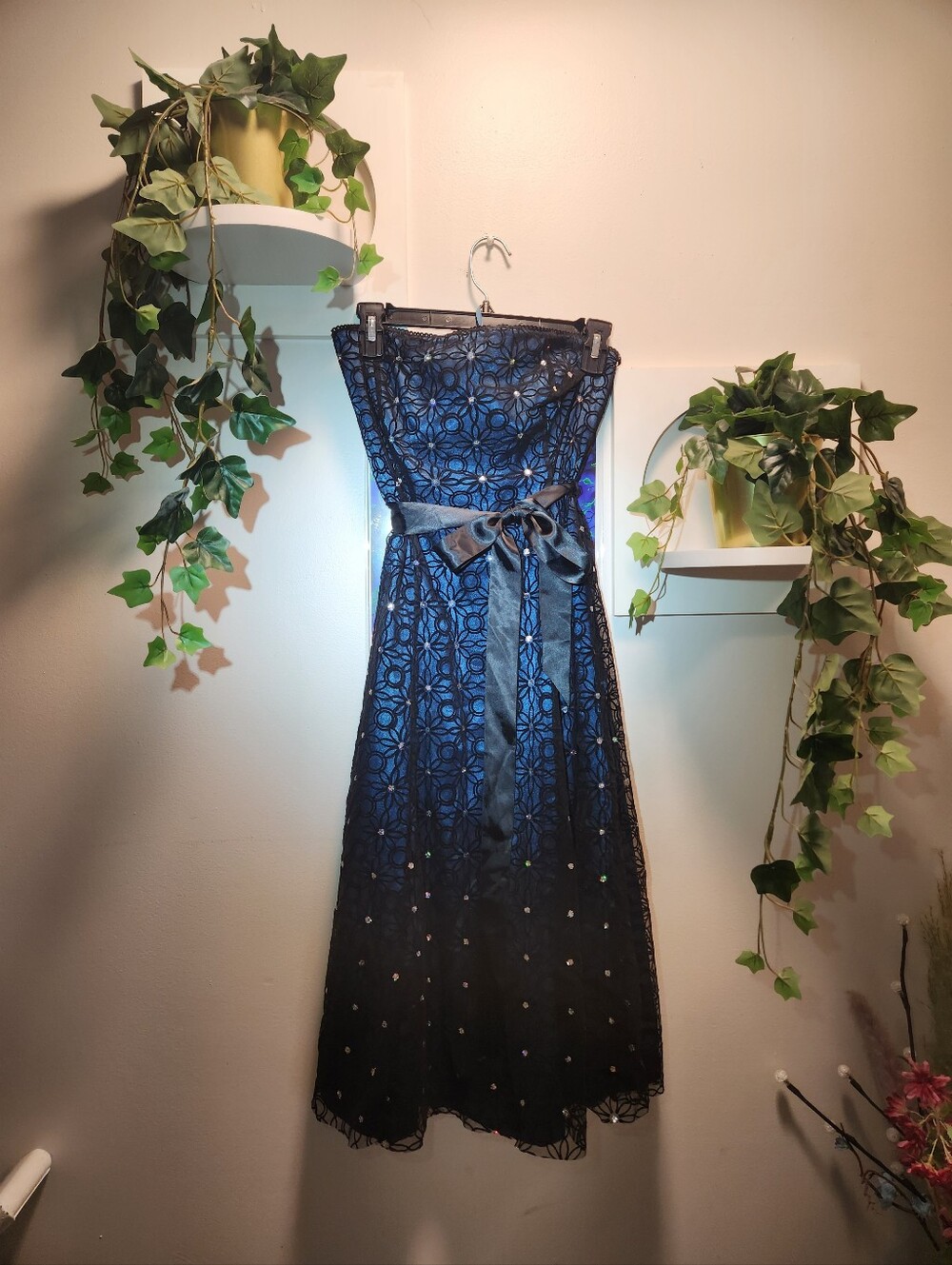 “Midnight Stroll” dress 👗